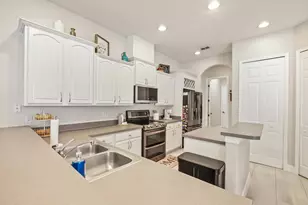 16437 Tudor Grove Dr, Orlando, FL 32828 - Photo 12