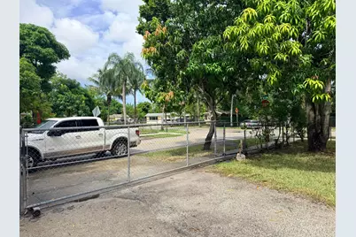 1643 NW 11th Avenue, Fort Lauderdale, FL 33311 - Photo 14