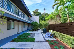 1273 NE 38th St, Oakland Park, FL 33334 - Photo 12