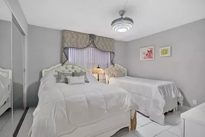 9201 Sunrise Lakes Boulevard #202, Sunrise, FL 33322 - Photo 24