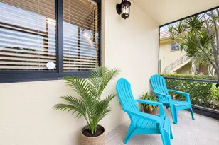 303 Lakeview Dr, Weston, FL 33326 - Photo 12