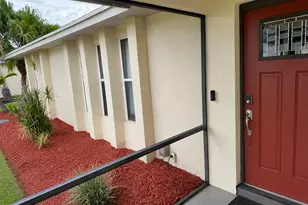991 SE Brookedge Ave, Port Saint Lucie, FL 34983 - Photo 4