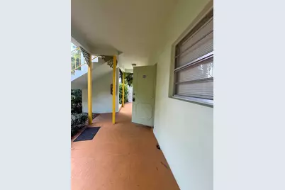 2031 Dewey Street #101, Hollywood, FL 33020 - Photo 16