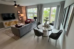 478 Salisbury Cir, Fort Pierce, FL 34982 - Photo 4