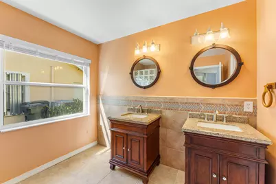 13053 Meadowbreeze Drive, Wellington, FL 33414 - Photo 22