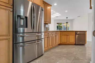 23330 Torre Circle, Boca Raton, FL 33433 - Photo 6