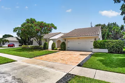 2606 SW 23rd Cranbrook Drive, Boynton Beach, FL 33436 - Photo 2