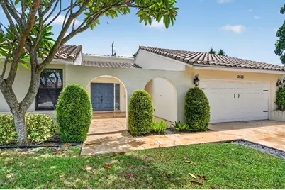 2606 SW 23rd Cranbrook Drive, Boynton Beach, FL 33436 - Photo 2