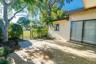 8197 Royal Palm Ct, Tamarac, FL 33321 - Photo 28