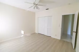 8197 Royal Palm Ct, Tamarac, FL 33321 - Photo 18