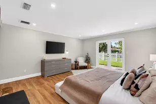 998 SW 7th St, Boca Raton, FL 33486 - Photo 58