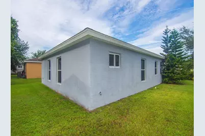 1724 10th Way SW, Vero Beach, FL 32962 - Photo 30