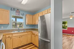 1724 10th Way SW, Vero Beach, FL 32962 - Photo 14