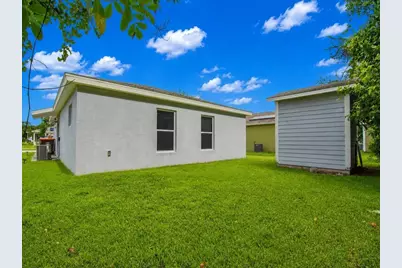 1724 10th Way SW, Vero Beach, FL 32962 - Photo 36