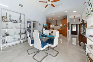 1516 SE 10th St, Deerfield Beach, FL 33441 - Photo 10