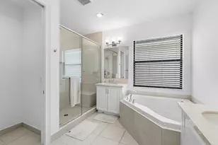 16226 Cabernet Dr, Delray Beach, FL 33446 - Photo 24