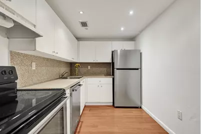 1805 Sans Souci Boulevard #421, North Miami, FL 33181 - Photo 8