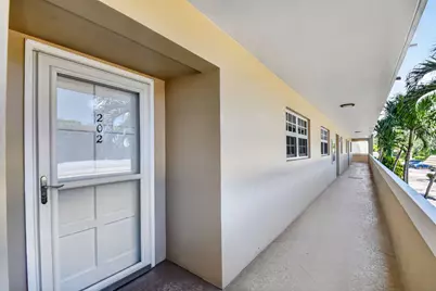 145 Atlantis Boulevard #202, Atlantis, FL 33462 - Photo 4