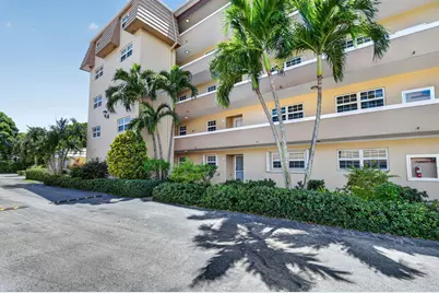 145 Atlantis Boulevard #202, Atlantis, FL 33462 - Photo 2