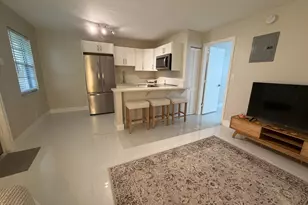 5174 NE 6th Ave, Oakland Park, FL 33334 - Photo 4