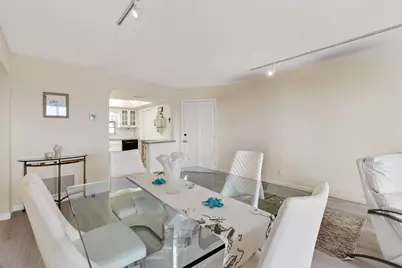 907 Marina Drive #Unit 306, North Palm Beach, FL 33408 - Photo 2