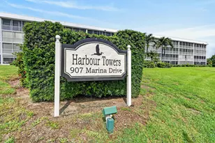 907 Marina Dr, North Palm Beach, FL 33408 - Photo 32