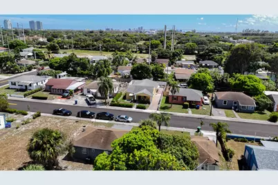 625 W 2nd Street, Riviera Beach, FL 33404 - Photo 22