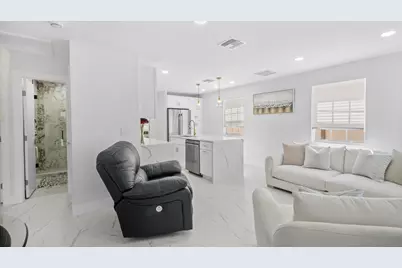 625 W 2nd Street, Riviera Beach, FL 33404 - Photo 10