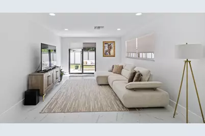 625 W 2nd Street, Riviera Beach, FL 33404 - Photo 4