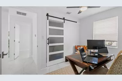 625 W 2nd Street, Riviera Beach, FL 33404 - Photo 18