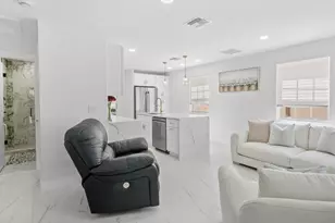 625 W 2nd St, Riviera Beach, FL 33404 - Photo 10