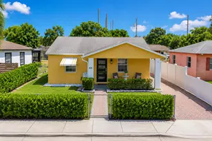 625 W 2nd St, Riviera Beach, FL 33404 - Photo 1