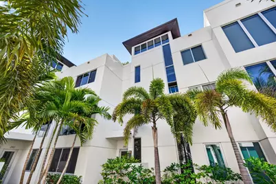 244 Garden Court, Lauderdale by the Sea, FL 33308 - Photo 2
