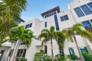 244 Garden Ct, Lauderdale by the Sea, FL 33308 - Photo 2