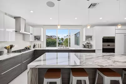 244 Garden Court, Lauderdale by the Sea, FL 33308 - Photo 18