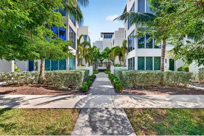 244 Garden Court, Lauderdale by the Sea, FL 33308 - Photo 1