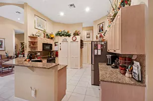 2191 SW 131st Terrace, Davie, FL 33325 - Photo 18