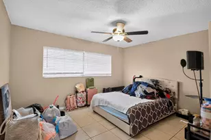 3254 N Pine Island Rd, Sunrise, FL 33351 - Photo 18