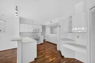 1660 S Hwy A1A (Incl Separate Deeded Guest Suite), Jupiter, FL 33477 - Photo 10