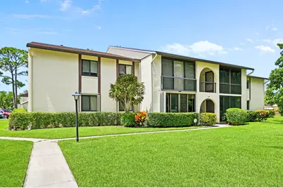 314 Knotty Pine Circle #C-1, Greenacres, FL 33463 - Photo 2