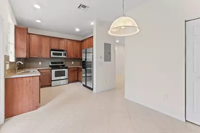 118 Seagrape Drive #107, Jupiter, FL 33458 - Photo 6