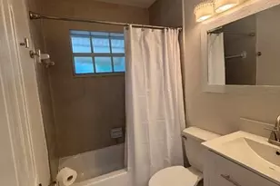 738 SW 5th Ave, Hallandale Beach, FL 33009 - Photo 20