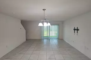 6765 Broadwater Ln, Lake Worth, FL 33467 - Photo 2