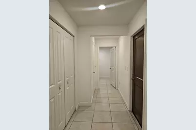 6765 Broadwater Lane, Lake Worth, FL 33467 - Photo 8