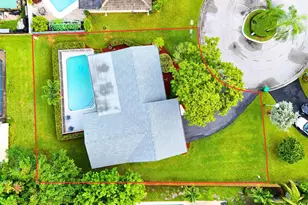 2602 NW 98th Terrace, Coral Springs, FL 33065 - Photo 2