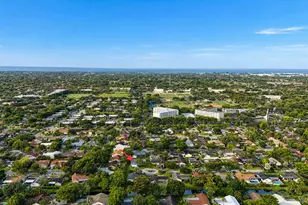 2602 NW 98th Terrace, Coral Springs, FL 33065 - Photo 18