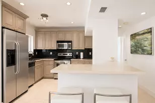 100 Lincoln Rd, Miami Beach, FL 33139 - Photo 1