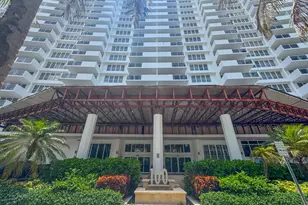 100 Lincoln Rd, Miami Beach, FL 33139 - Photo 32