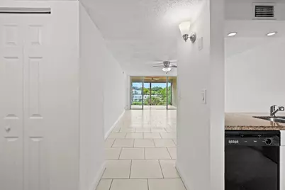 1831 Sabal Palm Drive #403, Davie, FL 33324 - Photo 4