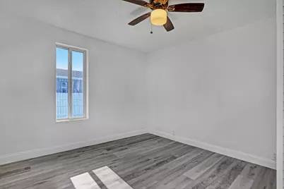 180 W 15th Street, Riviera Beach, FL 33404 - Photo 18